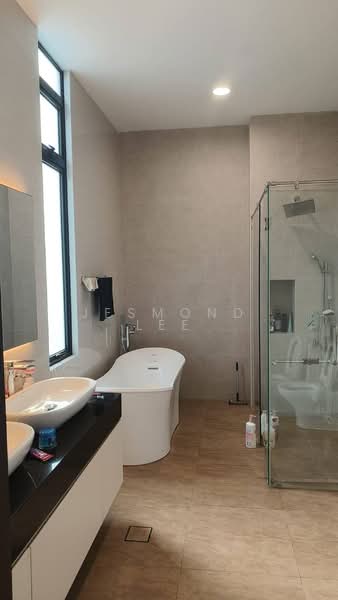 Rumah Banglo untuk Disewa di Setia Eco Gardens (Gelang Patah) - Jesmond Lee - Bathroom - PropertyGuru.com.my