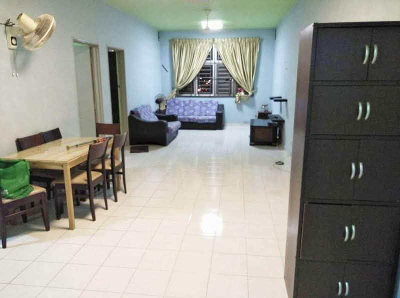 Pangsapuri untuk Disewa di Molek Ria - June Teo - Living Room - PropertyGuru.com.my