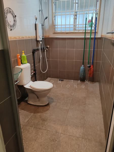 Semi-Detached House for Sale in Taman Perling (Perling) - Nelson Tan Poh Kiong - PropertyGuru.com.my
