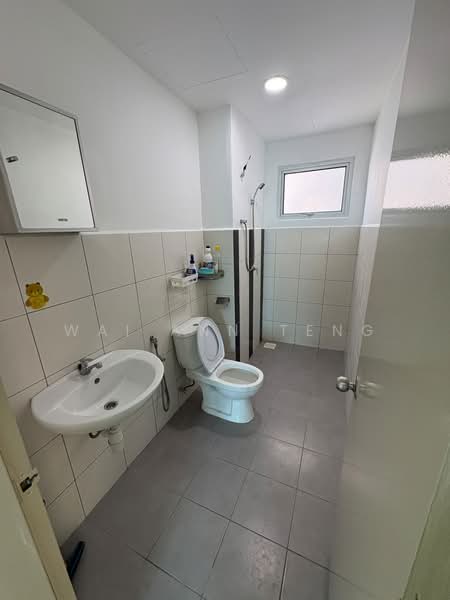 Pangsapuri untuk Disewa di Jalilmas - Wai Ann Teng - Bathroom - PropertyGuru.com.my