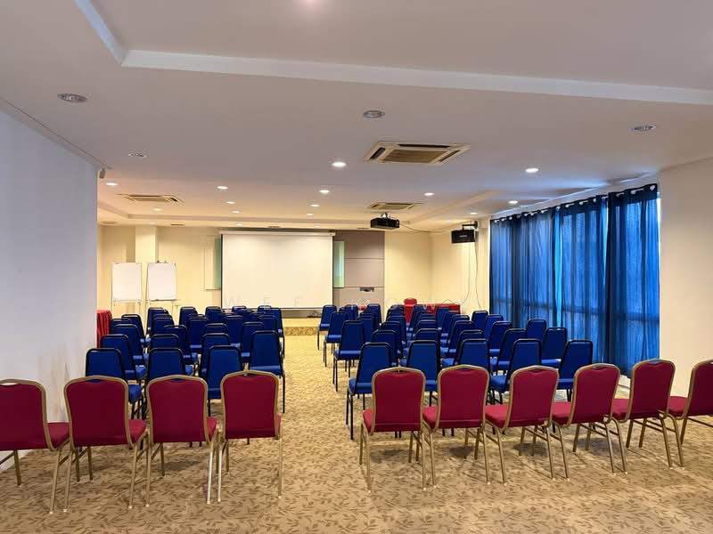 Shop / Office for Sale in Taman Sutera Utama (Skudai) - Wee Howe - Interior - PropertyGuru.com.my
