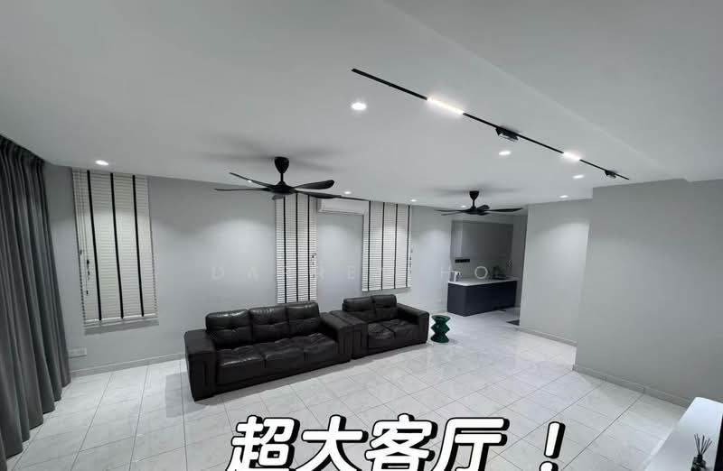 2-storey Terraced House for Rent in Bandar Dato Onn (Tebrau) - Darren Ho - Living Room - PropertyGuru.com.my