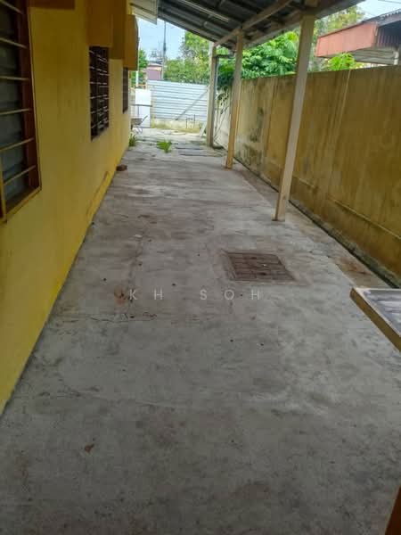 Bungalow for Sale in Kampung Ampang Campuran (Ampang) - KH Soh - Exterior - PropertyGuru.com.my