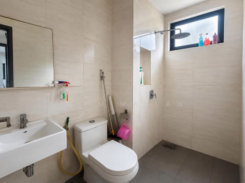 2-storey Terraced House for Rent in Cyberjaya (Selangor) - Halim Mazlan - Bathroom - PropertyGuru.com.my