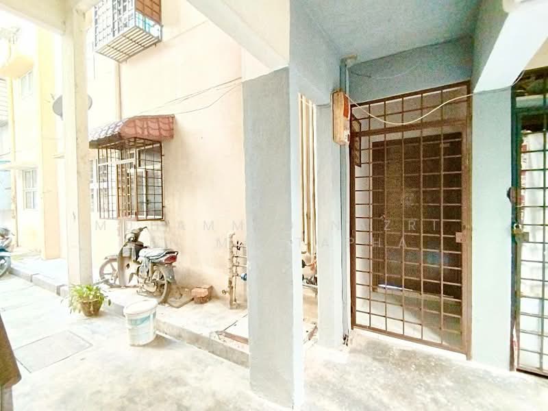 Rumah Flat untuk Dijual di Pangsapuri Prima Cempaka - Muhammed Nazri bin Mustapha - Exterior - PropertyGuru.com.my