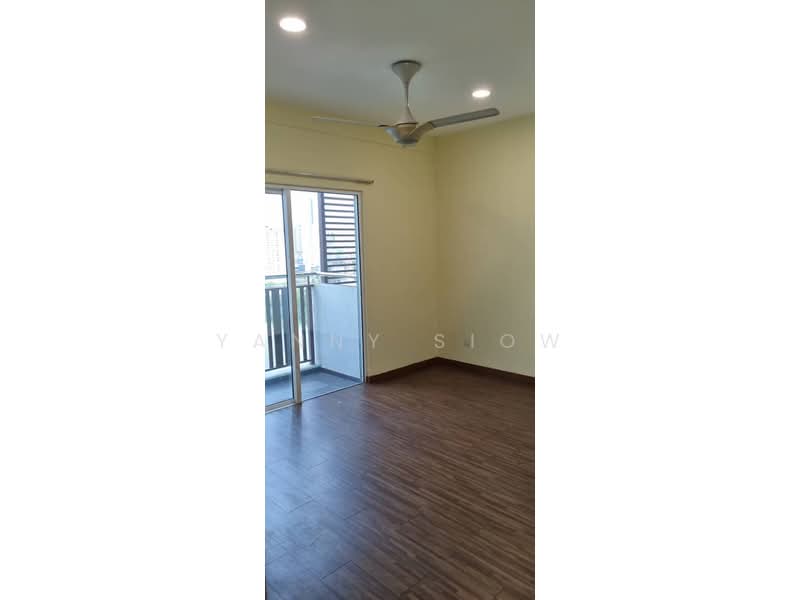 Servis Apartment untuk Dijual di The Loft @ ZetaPark - Yanny Siow - Balcony - PropertyGuru.com.my