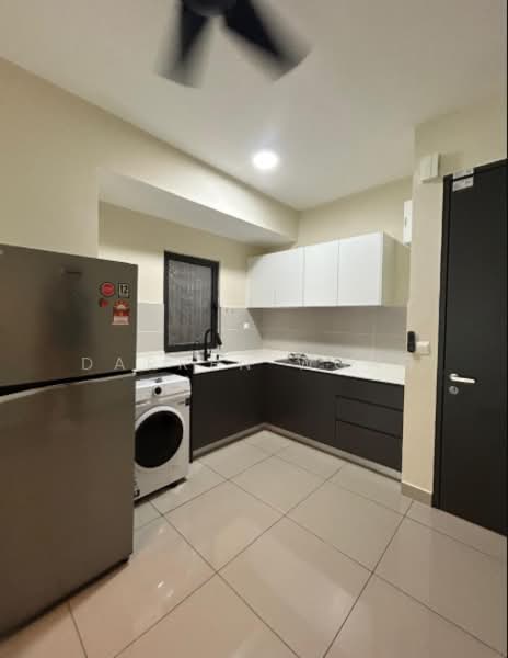 Service Residence for Sale at M Oscar - DARREN WONG - Kitchen - PropertyGuru.com.my