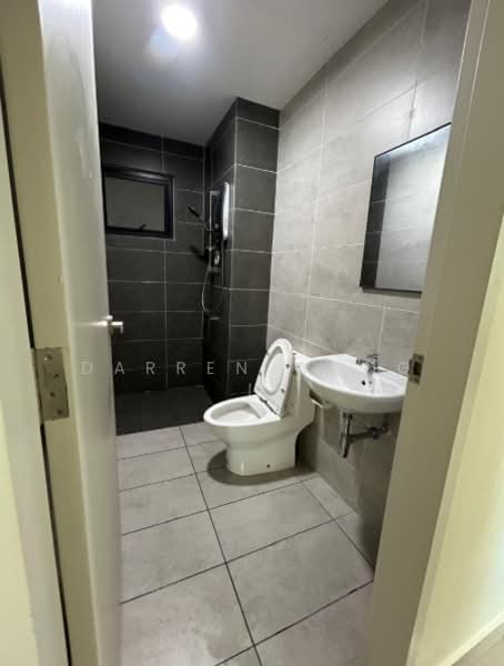 Service Residence for Sale at M Oscar - DARREN WONG - Bathroom - PropertyGuru.com.my