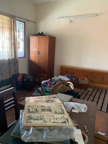 Rumah Teres 2 Tingkat untuk Dijual di Kampung Gombak Indah (Batu Caves) - ZULL ARIFFIN - Bedroom - PropertyGuru.com.my