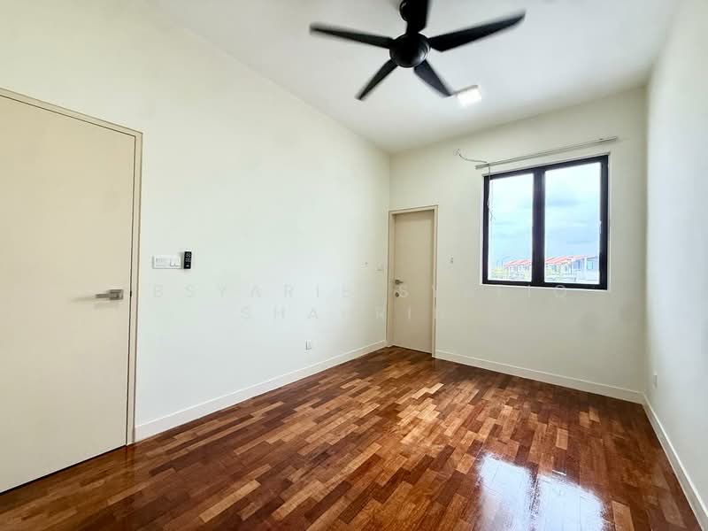 2-storey Terraced House for Sale in Alam Impian (Shah Alam) - Absyarie Syafiq Shahrin - Bedroom - PropertyGuru.com.my