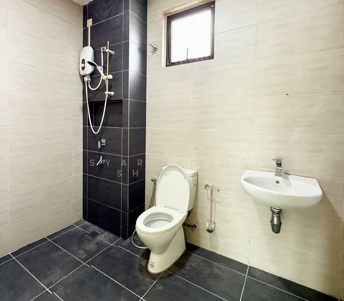 2-storey Terraced House for Sale in Alam Impian (Shah Alam) - Absyarie Syafiq Shahrin - Bathroom - PropertyGuru.com.my