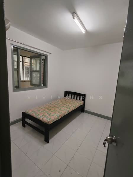 Kondominium untuk Dijual di Pantai Hillpark 5 - Vivian Ong - Bedroom - PropertyGuru.com.my