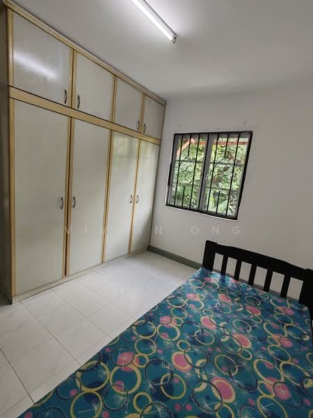 Kondominium untuk Dijual di Pantai Hillpark 5 - Vivian Ong - Bedroom - PropertyGuru.com.my