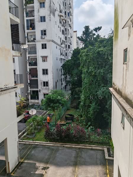 Kondominium untuk Dijual di Pantai Hillpark 5 - Vivian Ong - Exterior - PropertyGuru.com.my