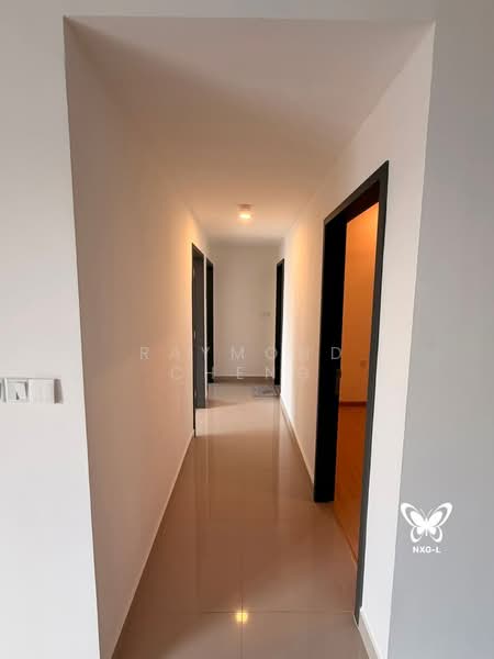 Condominium for Rent at Arinna - Raymond Cheng - Corridor - PropertyGuru.com.my