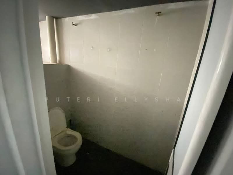 Shop for Rent in KEN Rimba (Shah Alam) - Puteri Ellysha - Bathroom - PropertyGuru.com.my