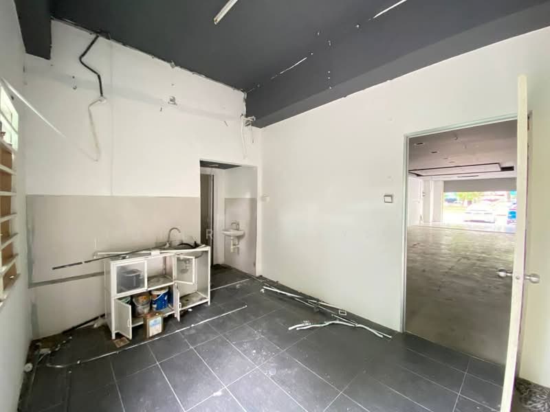 Shop for Rent in KEN Rimba (Shah Alam) - Puteri Ellysha - Interior - PropertyGuru.com.my
