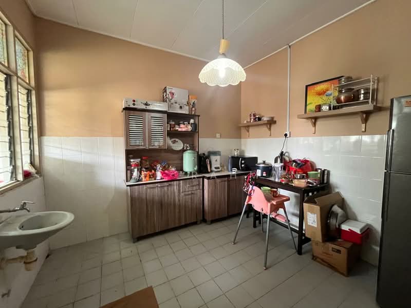 Semi-Detached House for Sale in Seremban 2 (Negeri Sembilan) - Rena Rahman - Kitchen - PropertyGuru.com.my
