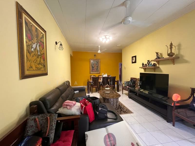 Semi-Detached House for Sale in Seremban 2 (Negeri Sembilan) - Rena Rahman - Living Room - PropertyGuru.com.my