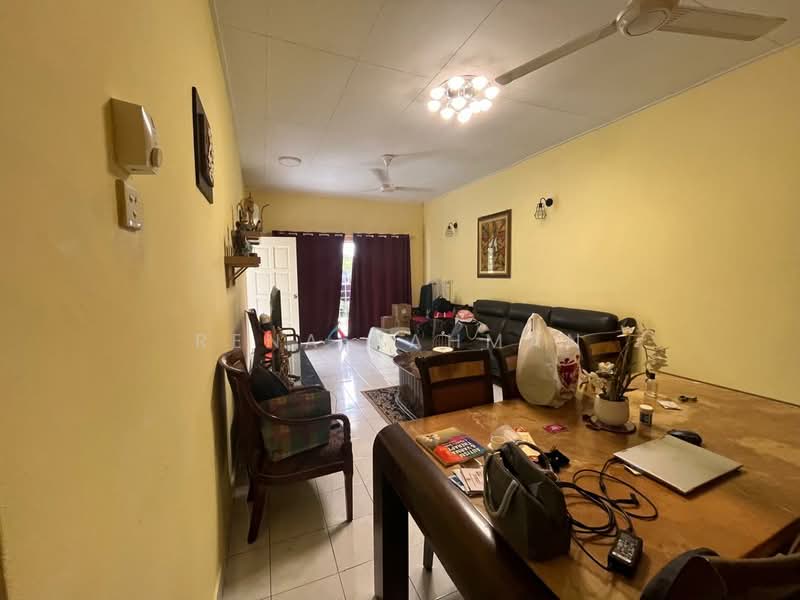 Semi-Detached House for Sale in Seremban 2 (Negeri Sembilan) - Rena Rahman - Living Room - PropertyGuru.com.my
