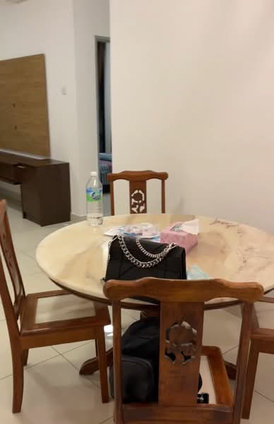 Kondominium untuk Disewa di Legend Heights - Tess Tan - Dining Room - PropertyGuru.com.my