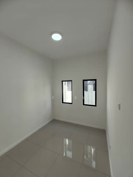 1.5-storey Terraced House for Sale in Taman Akasia (Semenyih) - CK Law - Interior - PropertyGuru.com.my