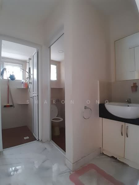 Apartment for Rent at Cascadia - Sharon Ong - Bathroom - PropertyGuru.com.my