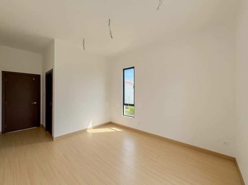 Rumah Teres 2 Tingkat untuk Dijual di Setia Safiro (Cyberjaya) - Nurain . - PropertyGuru.com.my