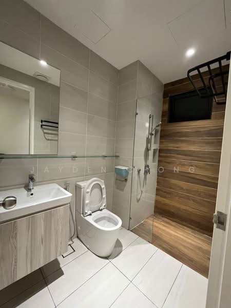 Servis Apartment untuk Disewa di UNIO Residence - Jayden Chong - Bathroom - PropertyGuru.com.my