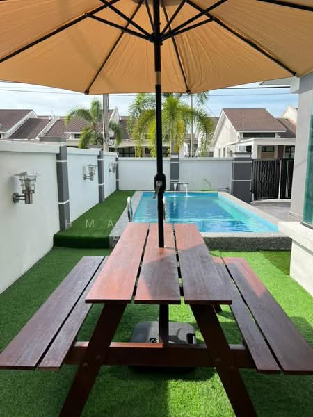 Rumah Berkembar untuk Dijual di Taman Bertam Setia (Tanjong Minyak) - Ahmad Faizal Basri - Exterior - PropertyGuru.com.my
