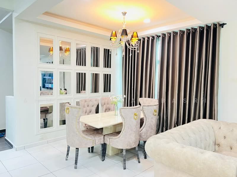 Rumah Berkembar untuk Dijual di Taman Bertam Setia (Tanjong Minyak) - Ahmad Faizal Basri - Dining Room - PropertyGuru.com.my