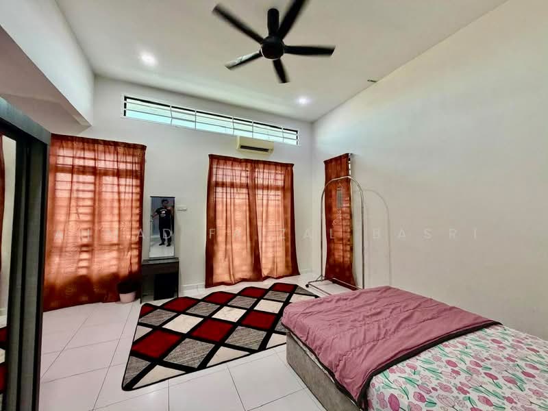 Rumah Berkembar untuk Dijual di Taman Bertam Setia (Tanjong Minyak) - Ahmad Faizal Basri - Bedroom - PropertyGuru.com.my