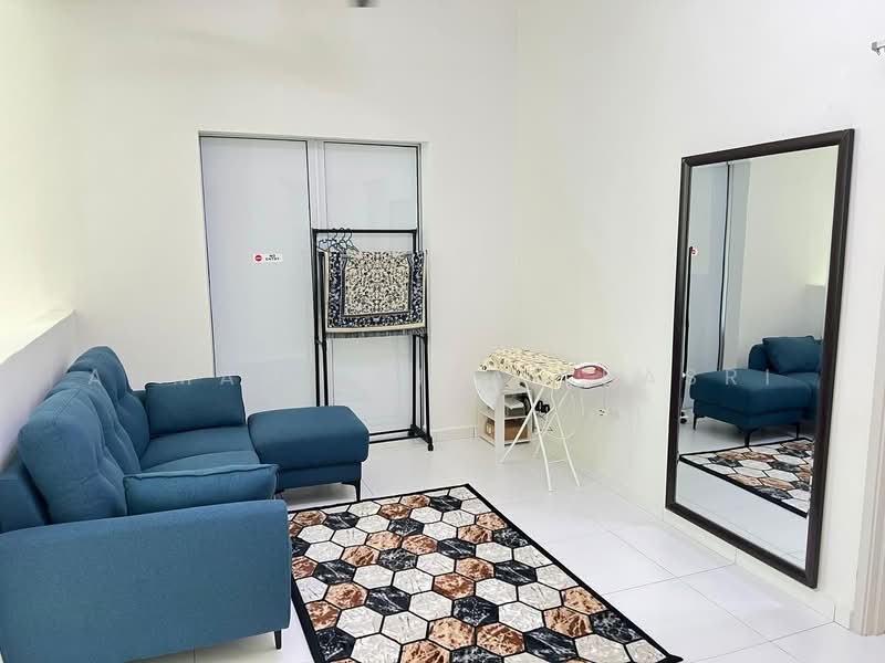 Rumah Berkembar untuk Dijual di Taman Bertam Setia (Tanjong Minyak) - Ahmad Faizal Basri - Living Room - PropertyGuru.com.my