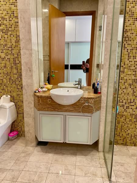 Service Residence for Sale at The Oval - LC Seow - Bathroom - PropertyGuru.com.my