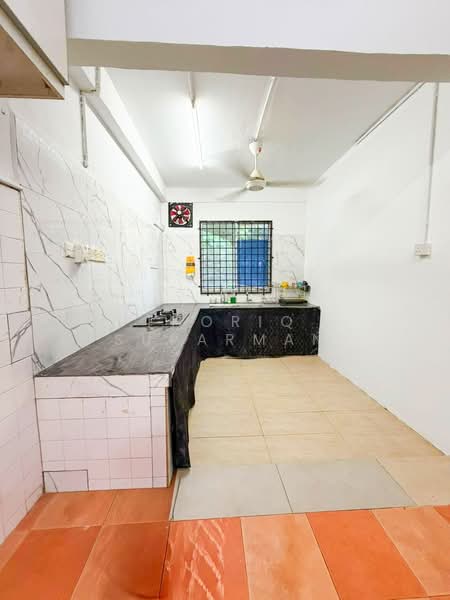 2-storey Terraced House for Sale in Pandan Perdana (Cheras) - Thoriq Suparman - Kitchen - PropertyGuru.com.my