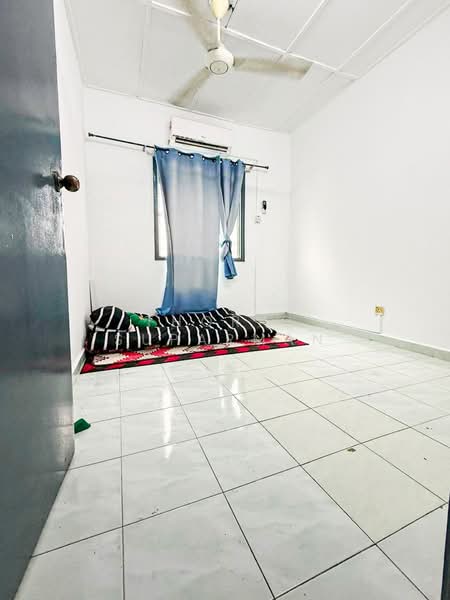 2-storey Terraced House for Sale in Pandan Perdana (Cheras) - Thoriq Suparman - Bedroom - PropertyGuru.com.my