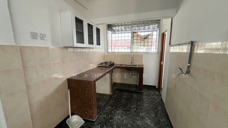 Rumah Flat untuk Disewa di Gugusan Kekwa - Dr Shahril Nizam - Kitchen - PropertyGuru.com.my