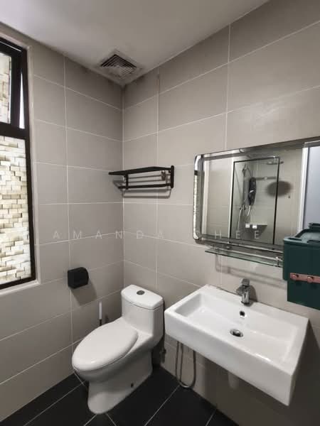 Servis Apartment untuk Disewa di Wave @ Marina Cove - Amanda Chee - Bathroom - PropertyGuru.com.my