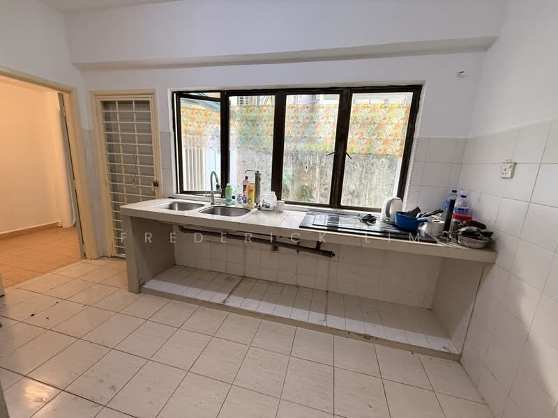Townhouse for Sale in Keramat (Kuala Lumpur) - Frederick Lim - Kitchen - PropertyGuru.com.my
