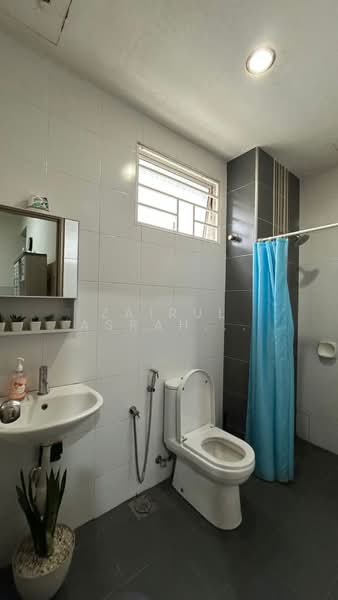 2-storey Terraced House for Rent in Setia Alam (Selangor) - Zairul Asrah Zulkefli - Bathroom - PropertyGuru.com.my