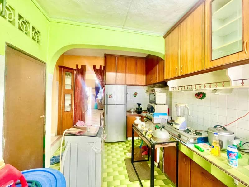 Rumah Teres 2 Tingkat untuk Dijual di Kampung Gombak Indah (Batu Caves) - ZULL ARIFFIN - Kitchen - PropertyGuru.com.my