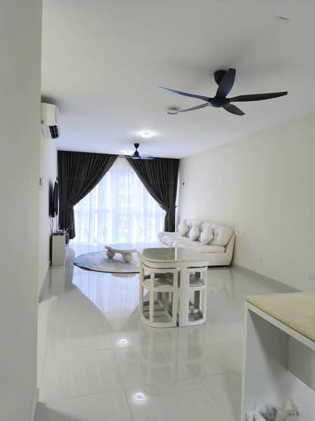 Condominium for Sale at Medini Signature - Karen Heng - Living Room - PropertyGuru.com.my