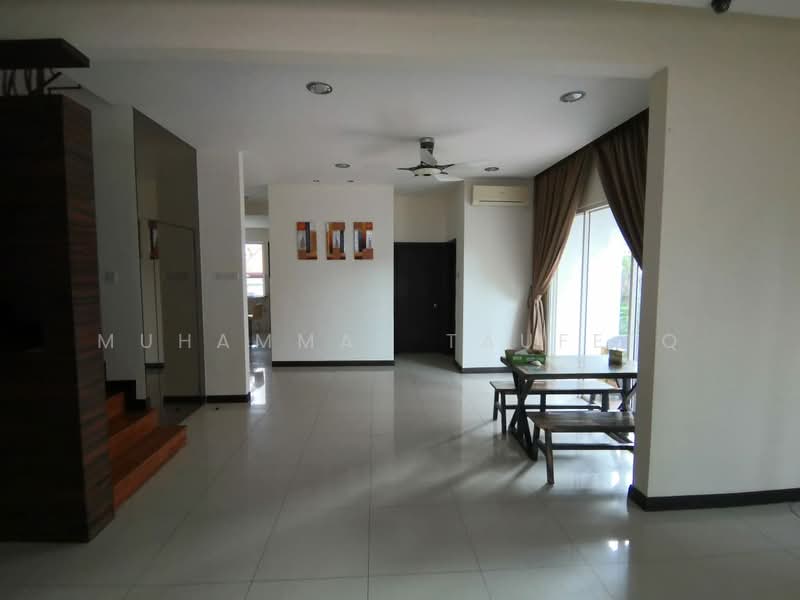 Semi-Detached House for Rent in Setia Eco Park (Setia Alam) - Muhammad Taufeeq - Living Room - PropertyGuru.com.my