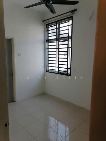 Cluster House for Sale in Bandar Saujana Putra (Tanjong Duabelas) - Hairi Halim - PropertyGuru.com.my