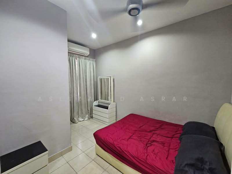 2-storey Terraced House for Rent in Denai Alam (Shah Alam) - Asliza Md Asrar - Bedroom - PropertyGuru.com.my