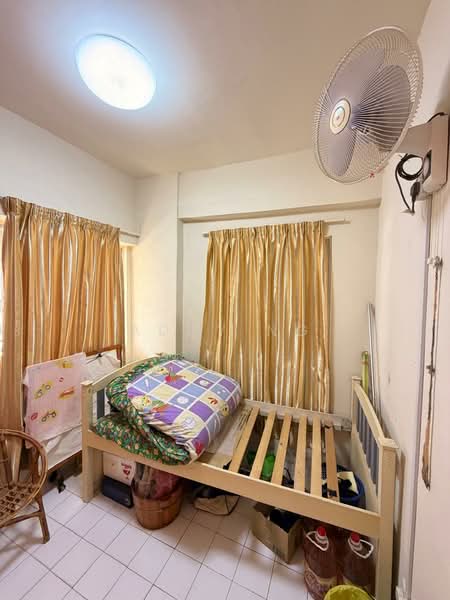 Kondominium untuk Dijual di Seri Cendekia - Addy Ng - Bedroom - PropertyGuru.com.my