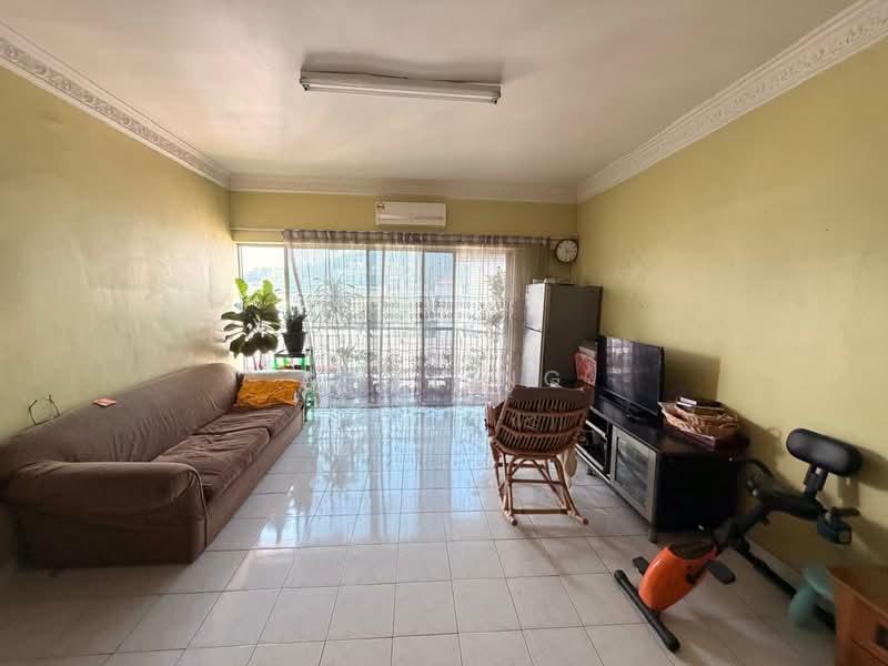 Kondominium untuk Dijual di Seri Cendekia - Addy Ng - Living Room - PropertyGuru.com.my