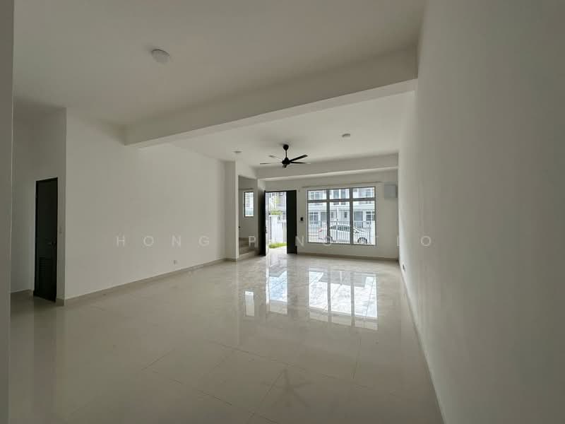 Terraced House for Rent in Beranang (Selangor) - Hong Ping Teo - Living Room - PropertyGuru.com.my