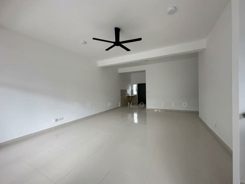 Terraced House for Rent in Beranang (Selangor) - Hong Ping Teo - Living Room - PropertyGuru.com.my