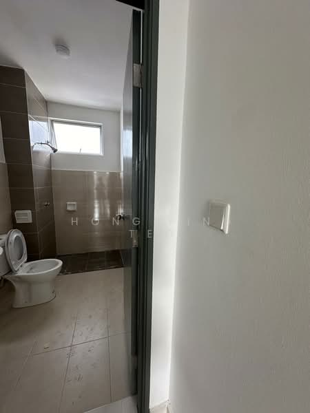 Terraced House for Rent in Beranang (Selangor) - Hong Ping Teo - Bathroom - PropertyGuru.com.my